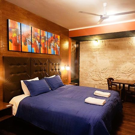 אויוני Hostal Cagnapa Restobar מראה חיצוני תמונה