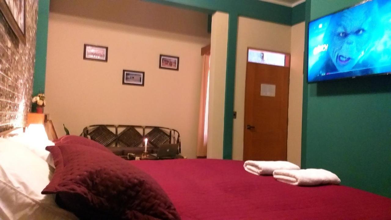 אויוני Hostal Cagnapa Restobar מראה חיצוני תמונה