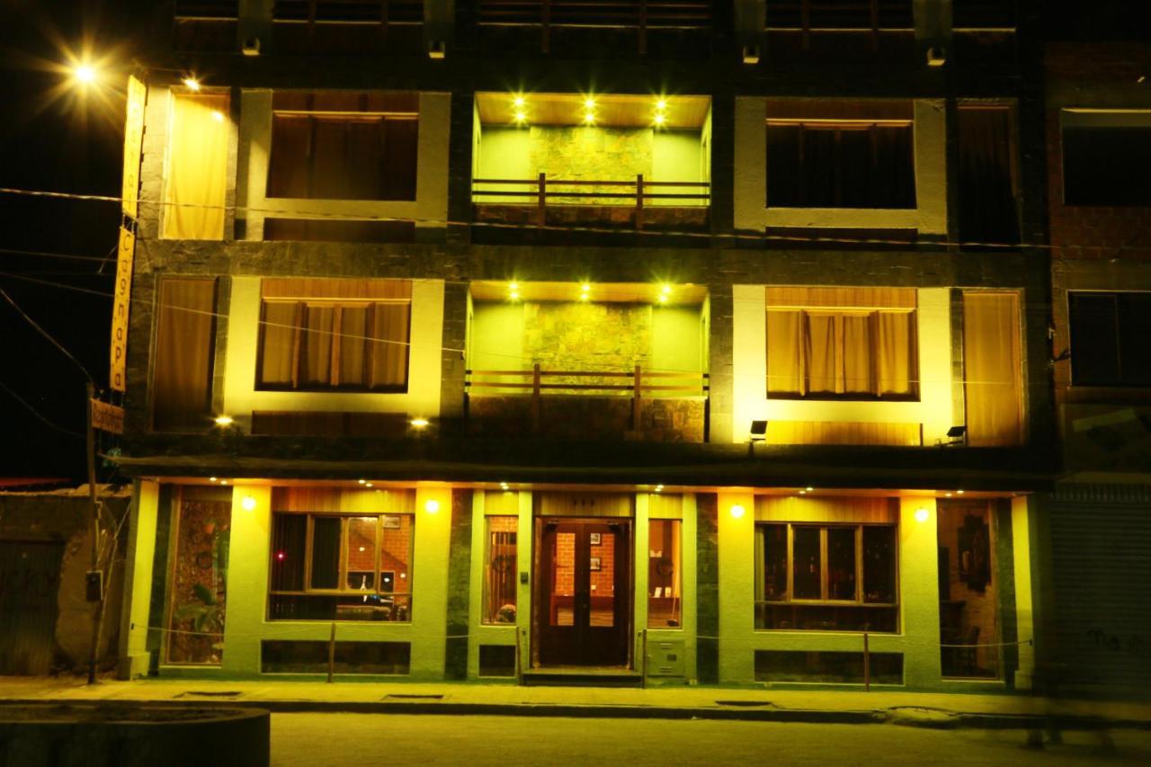 אויוני Hostal Cagnapa Restobar מראה חיצוני תמונה